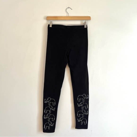 Supermaggie adorable leggings with elephants on back of calves - Picture 3 of 7